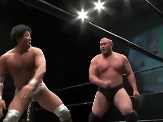 Hot japansk pro wrestling: miyatake vs suguru