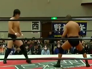 Klassisches hartes japanisches Wrestling